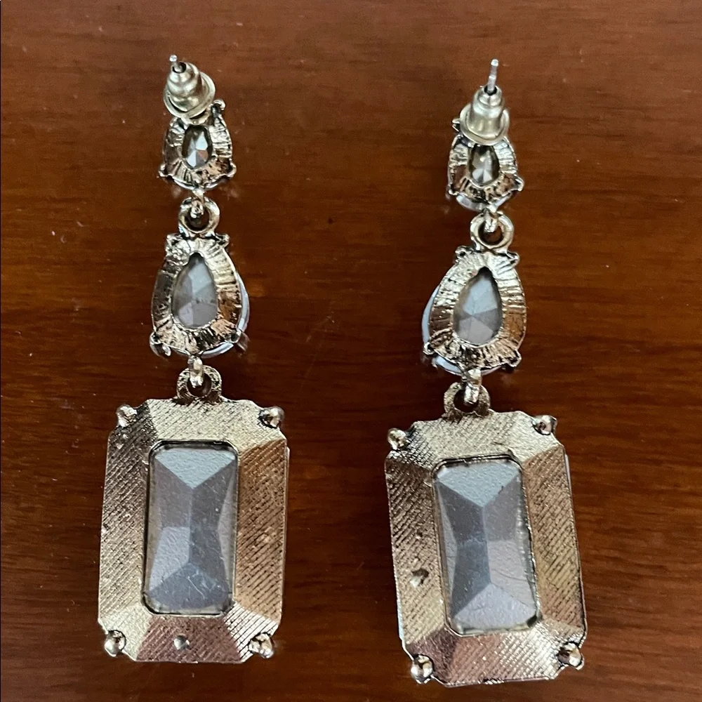 Beautyful  Crystal Drop Earrings REVOLVE - Picture 2 of 3